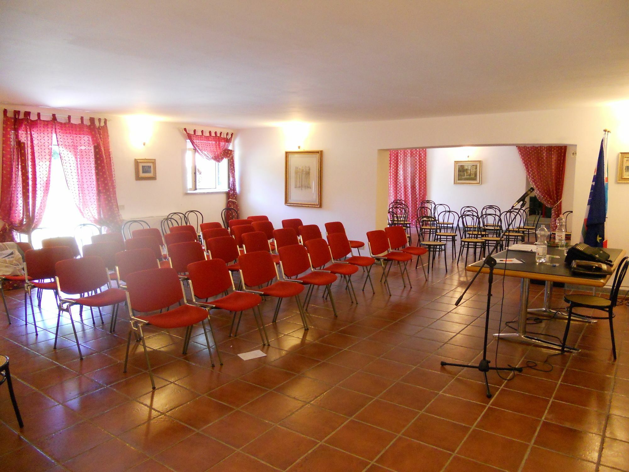 פיומיצ'ינו Agriturismo Il Casale Delle Ginestre מראה חיצוני תמונה